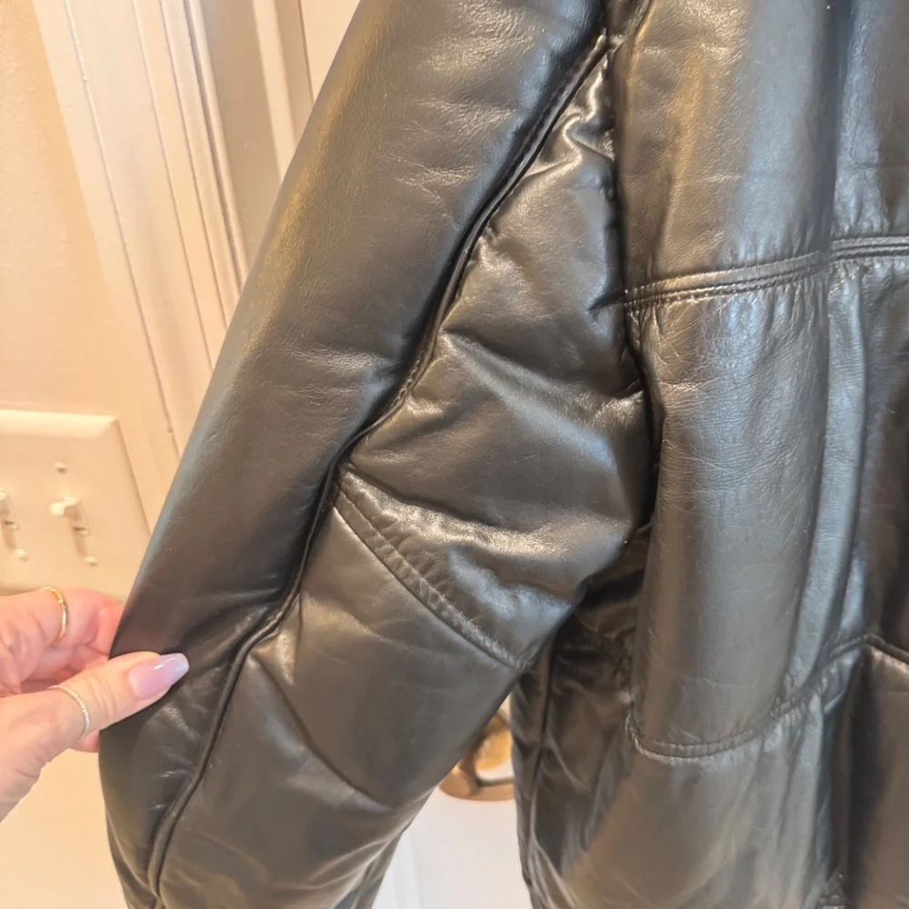 Schott Vintage Black Leather Jacket Size 40 - Picture 11 of 16